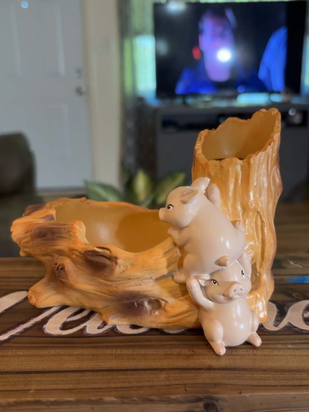 Resin Piglet Planter in Warm Tan and Cream